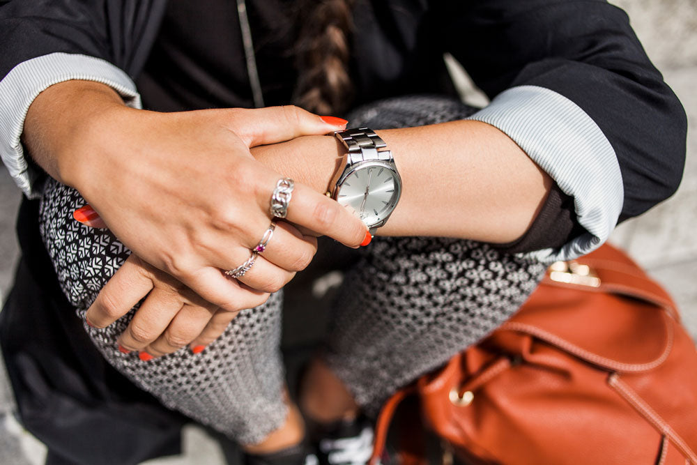Timeless Elegance: Women’s Watches by Top Fashion Brands